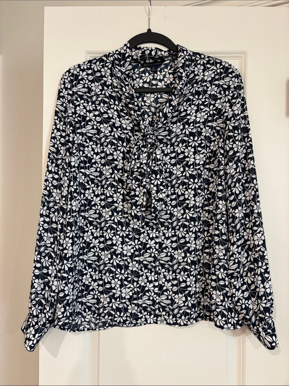 Brooks Brothers Navy & White Floral Tie-Neck Blouse